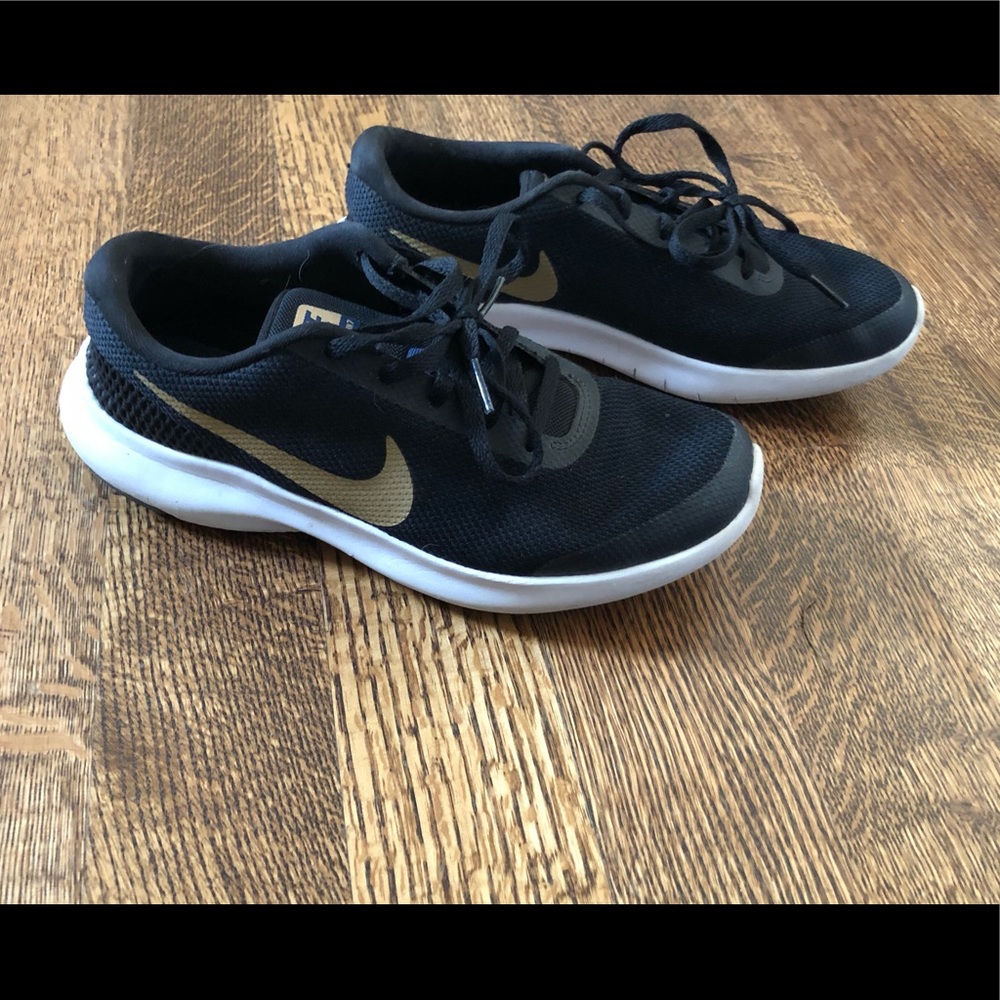 Nike Flex Tennis Shoes